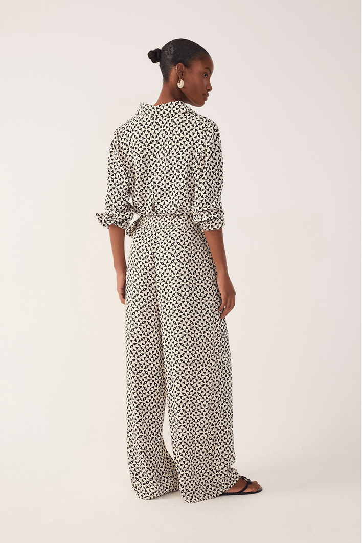 Calça Crepe Estampa Vento