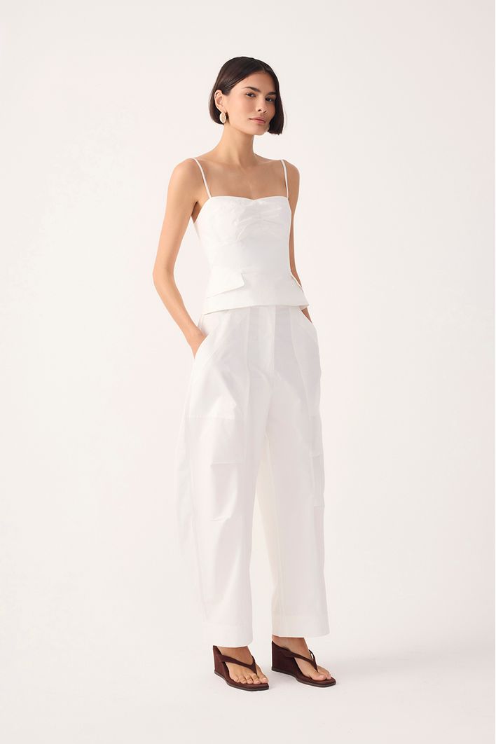 Calça Algodão Pregas Pernas