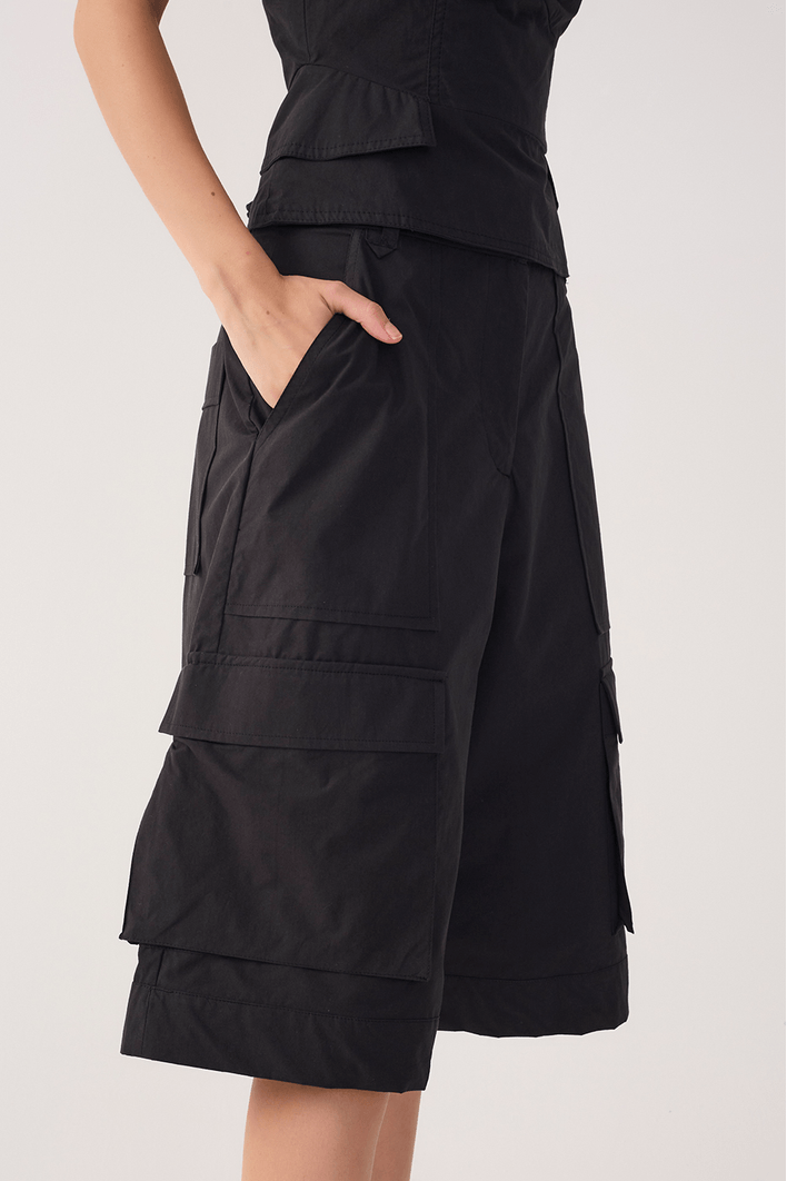 Bermuda Algodão Utilitária