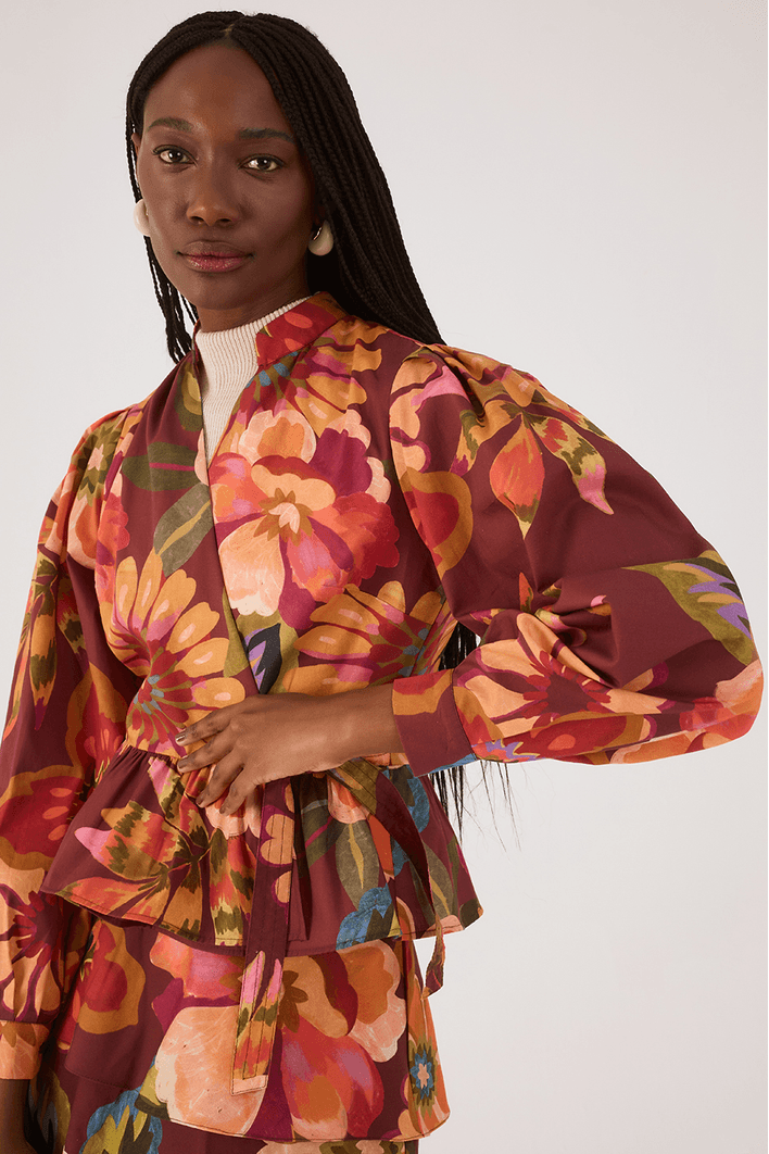 Blusa Transpassada Estampa Garden