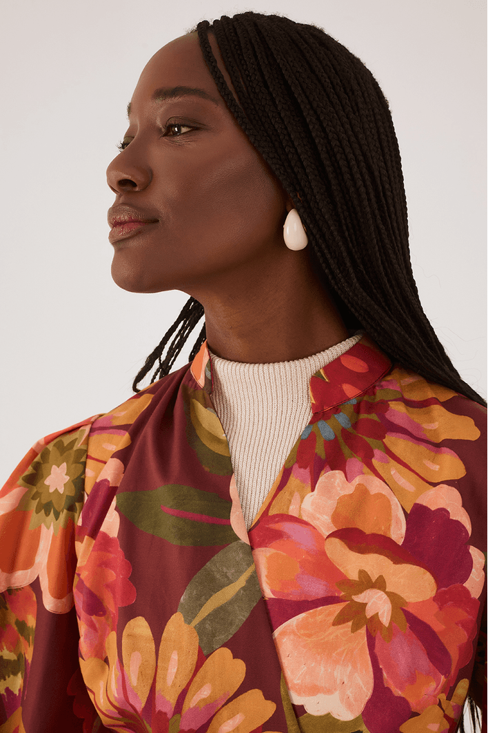 Blusa Transpassada Estampa Garden