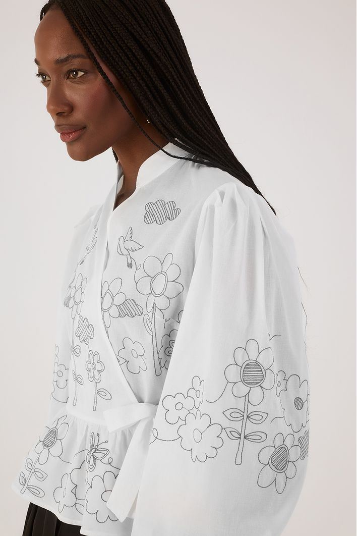 Blusa Algodão Bordado Garden
