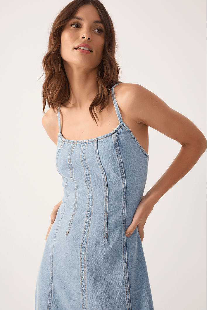 Vestido Jeans Recortes