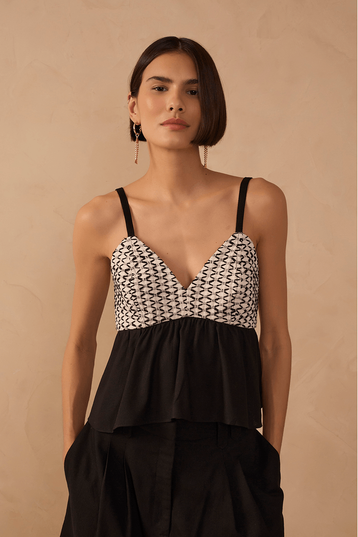 Blusa Linho Busto Tarrafa