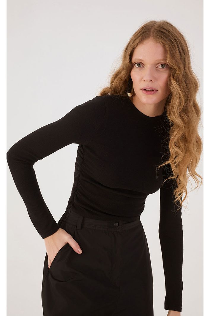 Blusa Tricot Franzidos Laterais