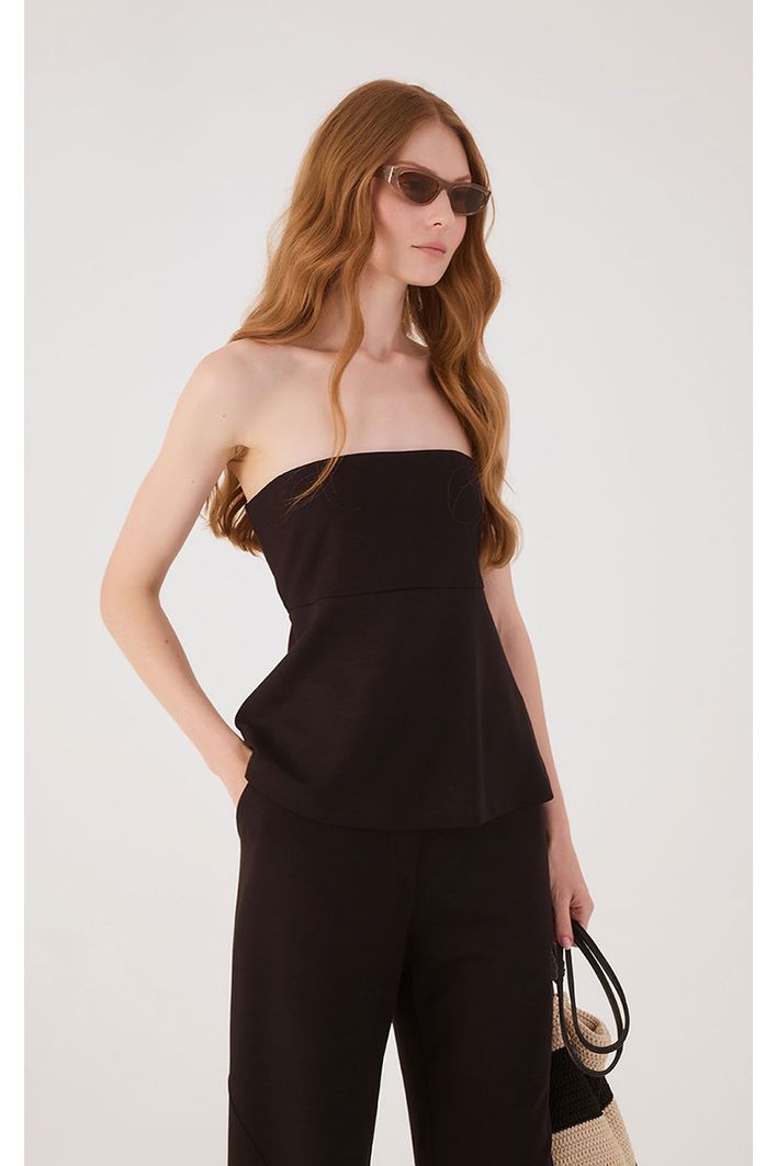 Blusa Strapless Alfaiataria
