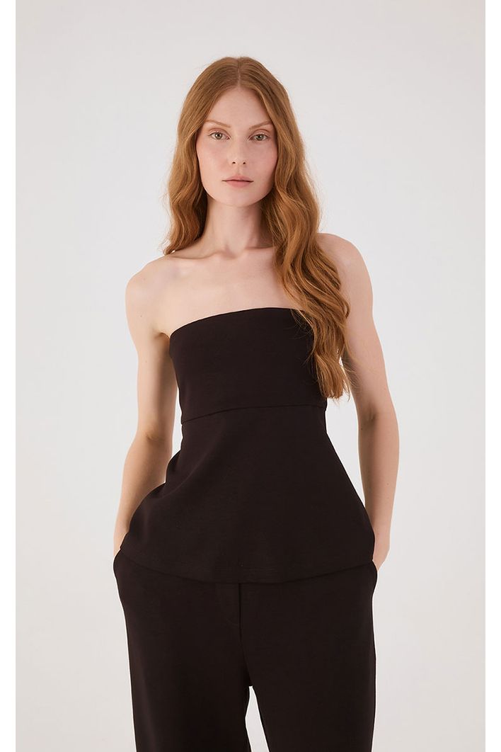 Blusa Strapless Alfaiataria