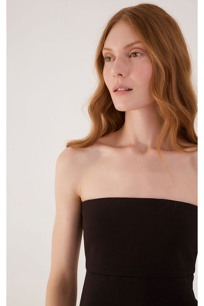 Blusa Strapless Alfaiataria
