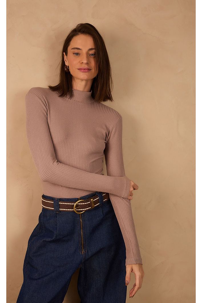 Blusa Básica Gola Alta