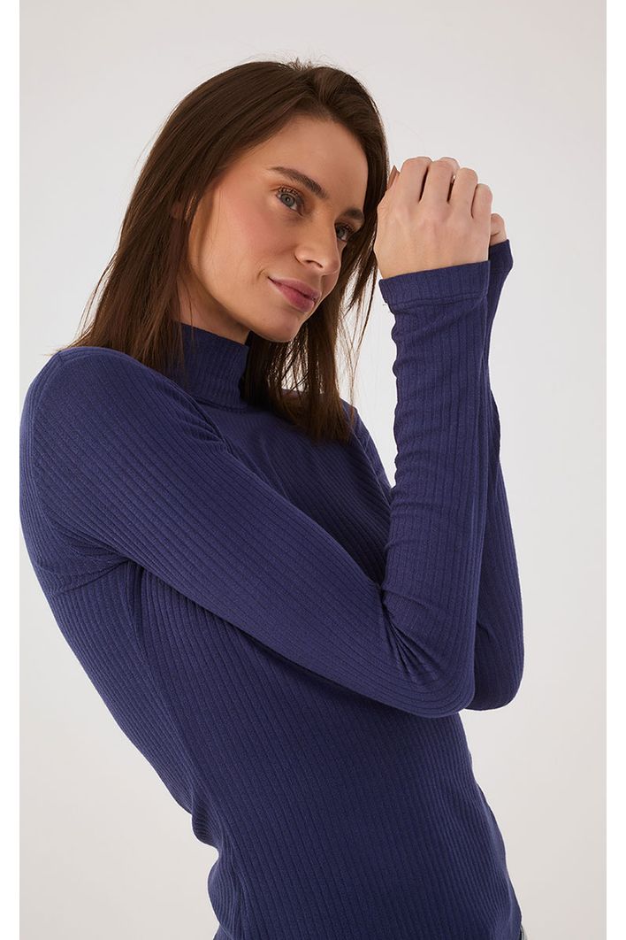 Blusa Básica Gola Alta