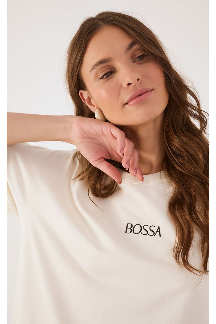 T-shirt Bordado Bossa