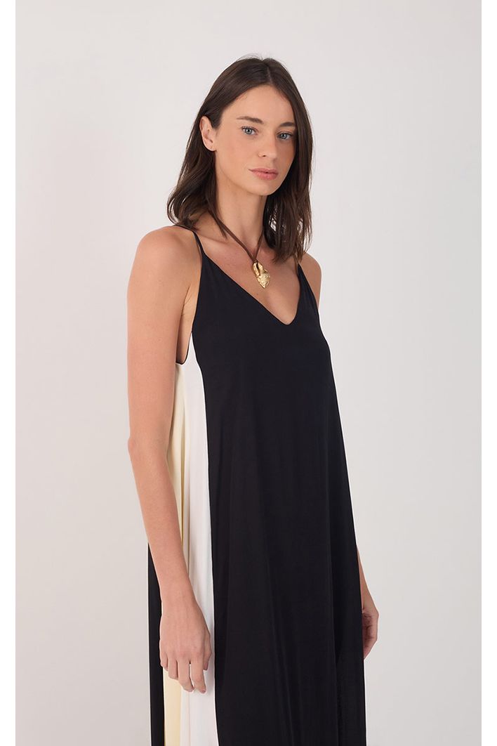 Vestido Cropped Crepe Recortes Color