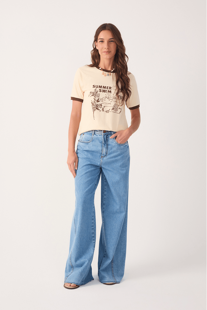 Calça Jeans Costura Deslocada Pespontos