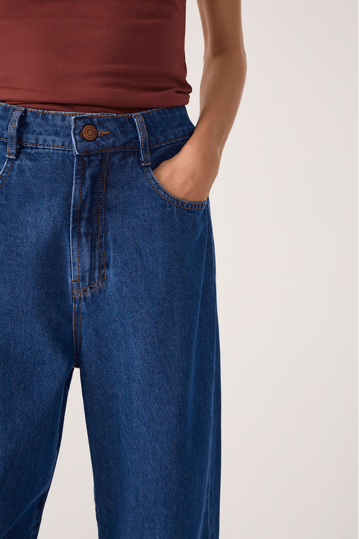 Calça Jeans Reta Fenda