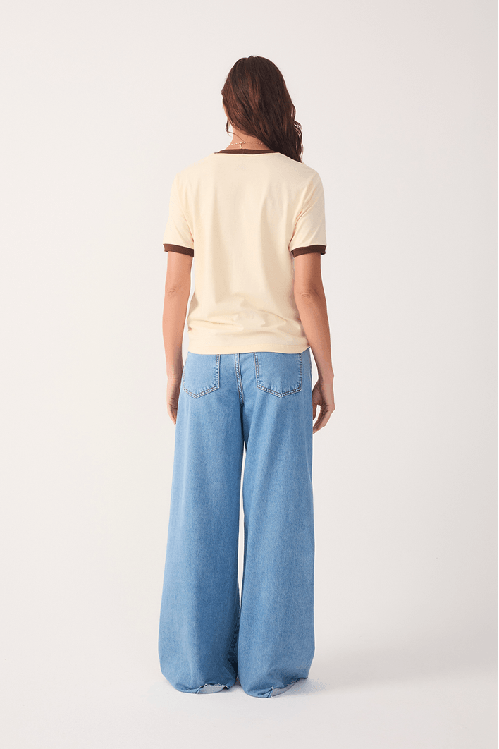 Calça Jeans Costura Deslocada Pespontos