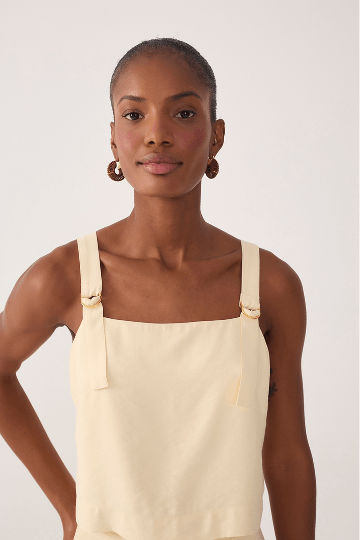Blusa Alça Fivela