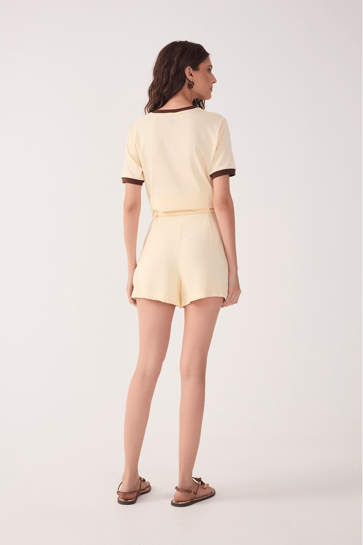 Short Bolsos Laterais