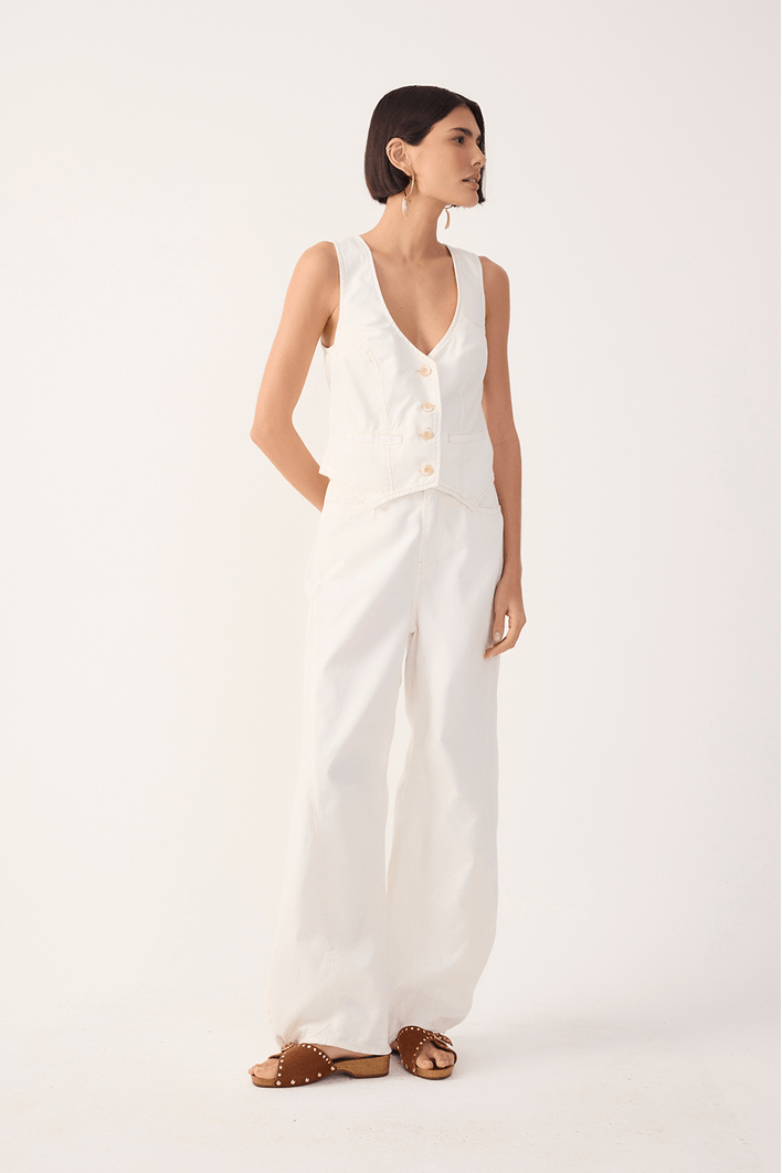 Calça Sarja Recortes Pespontos