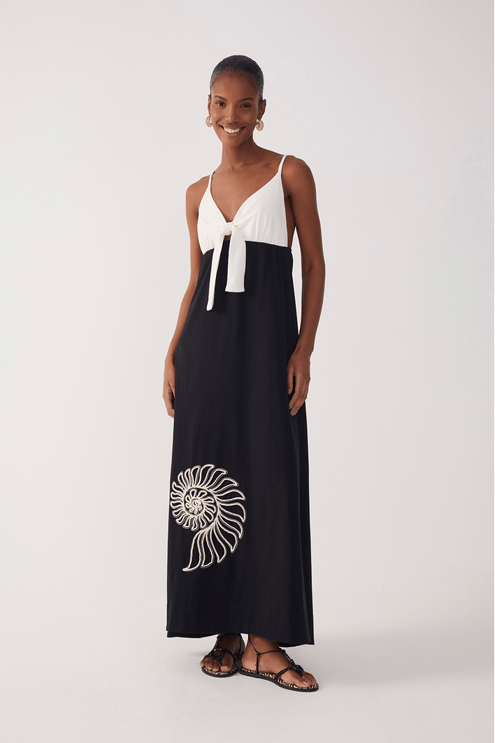 Vestido Bordado Concha