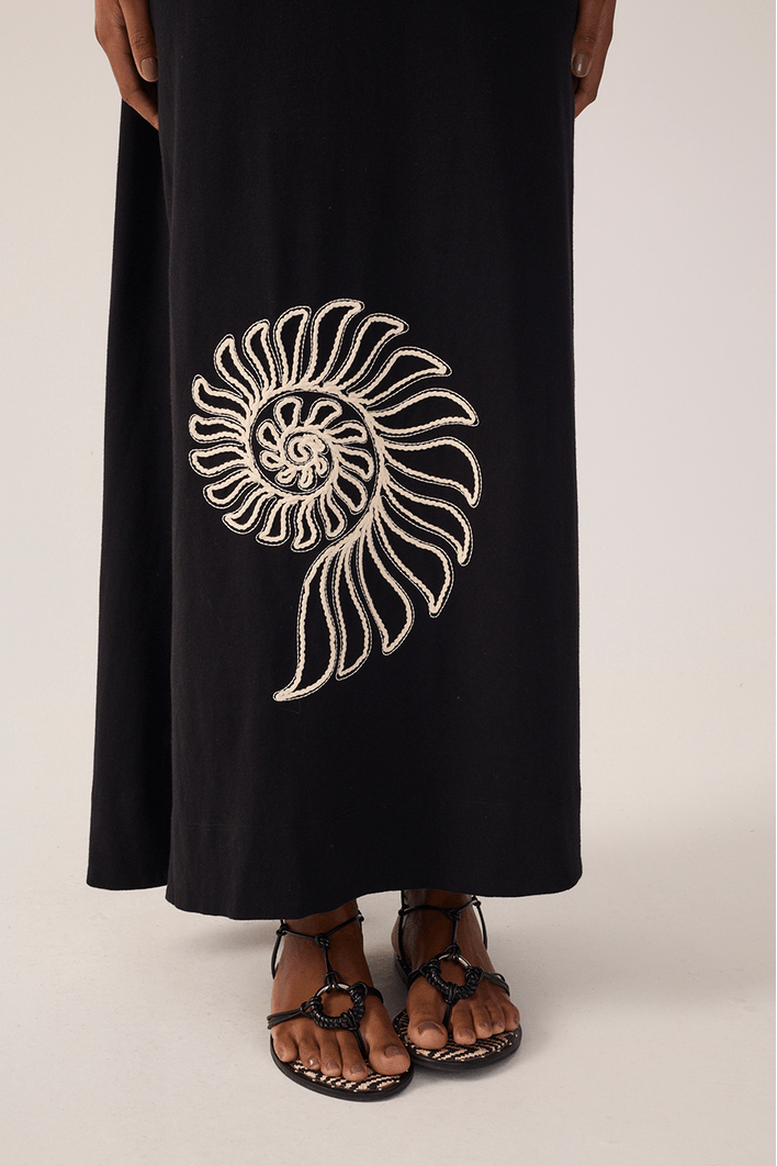 Vestido Bordado Concha