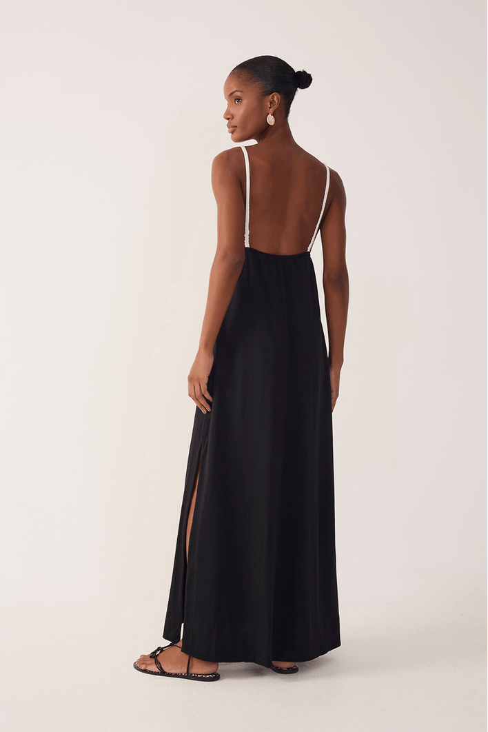 Vestido Bordado Concha