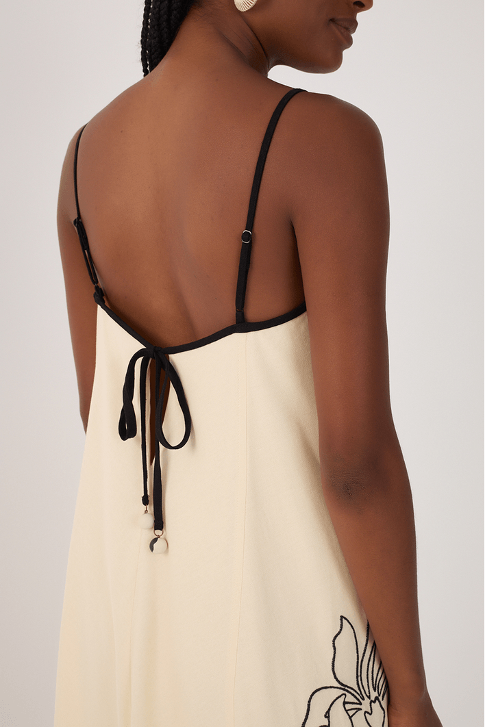 Vestido Cropped Linho Bordado Floral