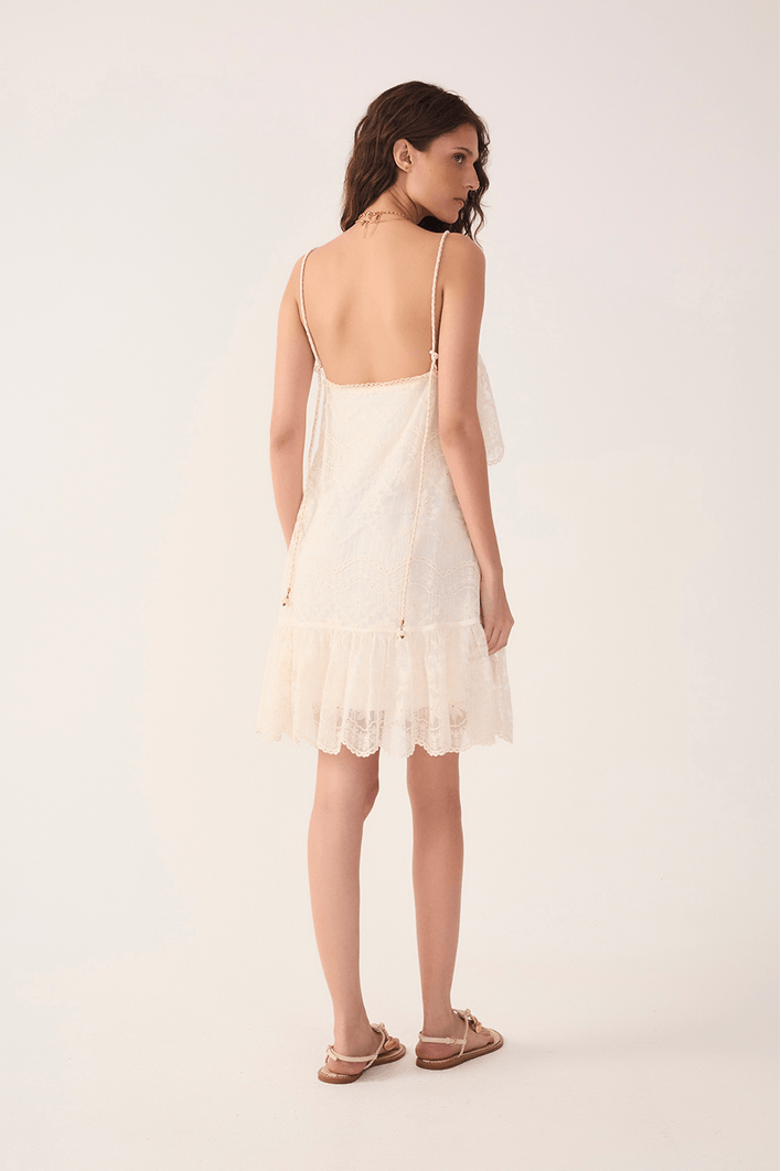 Vestido Curto Tule Rendado