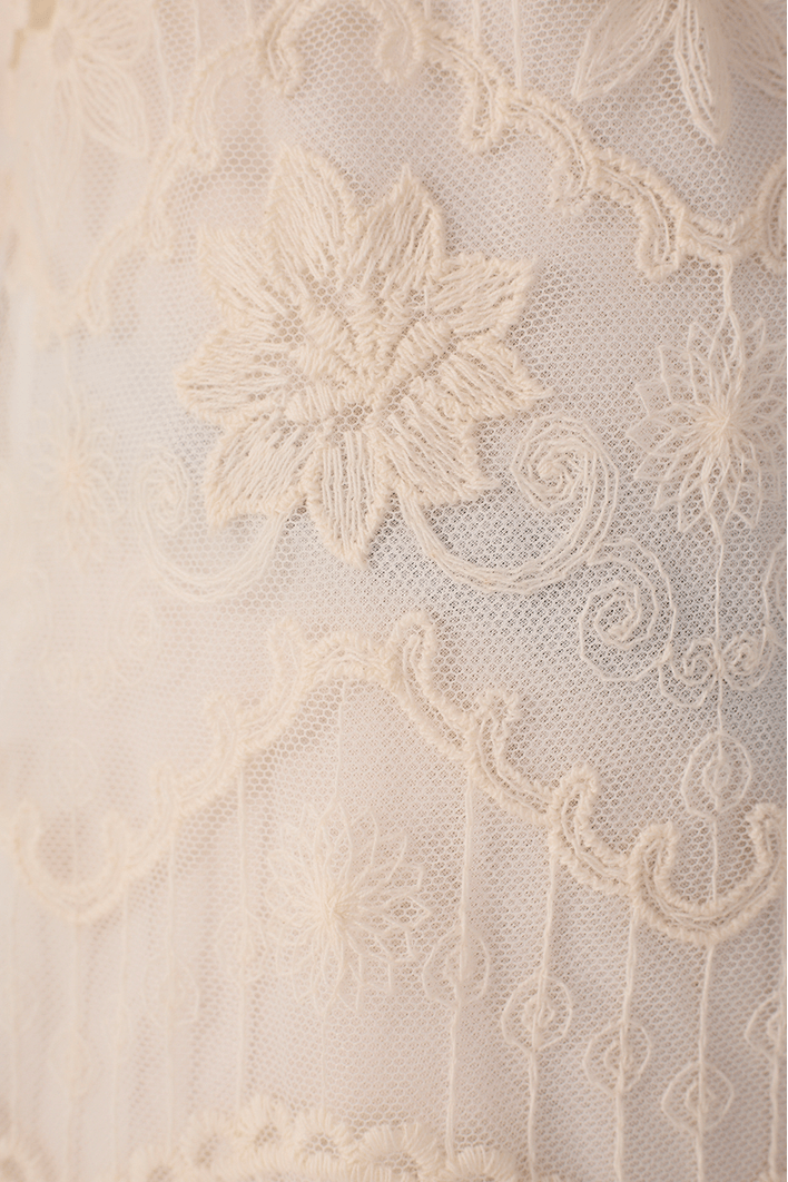 Vestido Curto Tule Rendado