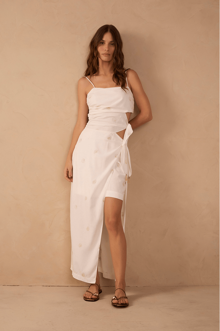 Vestido Midi Bordado Conchinha