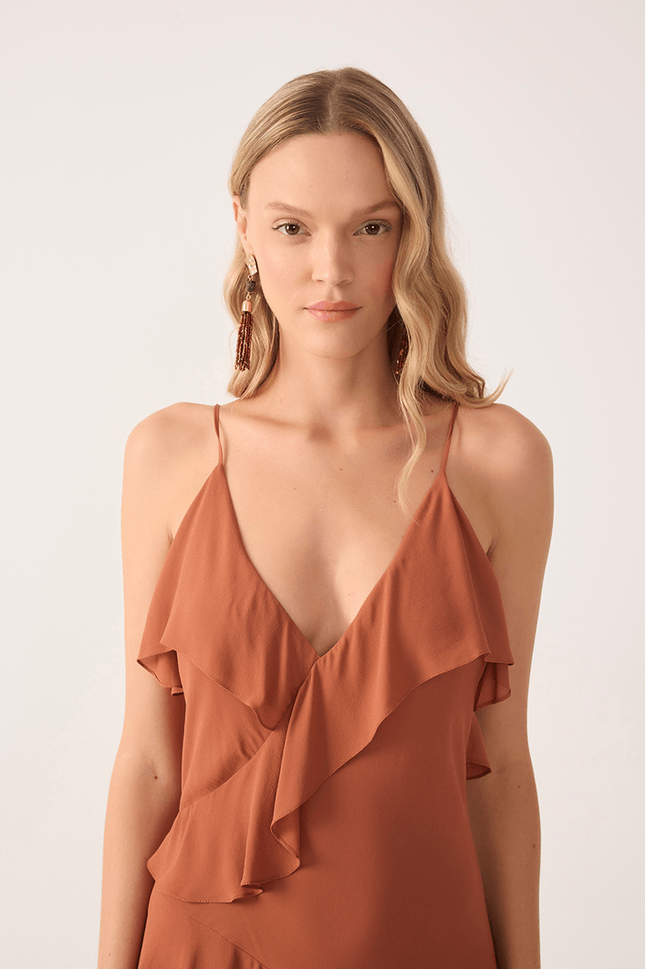Vestido Cropped Crepe Babado Decote