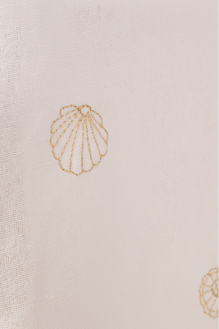 Vestido Midi Bordado Conchinha