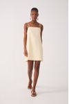 Vestido Curto Detalhe Alça