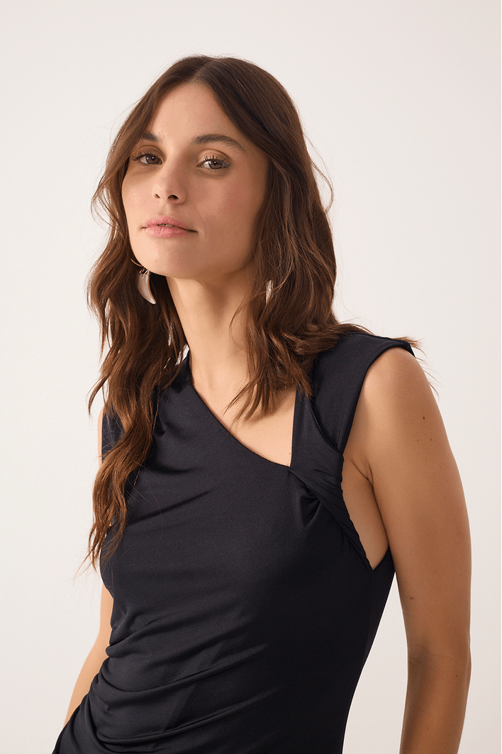 Vestido Jersey Ombro Torcido
