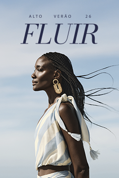 Banner da coleção Refúgio Verão 2026 da marca Dress To. Duas modelos estão posicionadas lado a lado em cenário tropical com vegetação ao fundo. À esquerda, uma modelo loira veste um conjunto de crochê verde com top e calça ampla. À direita, modelo negra com tranças usa vestido longo estampado em tons de verde e off-white. O texto “REFÚGIO VERÃO 2026” aparece em fonte elegante no canto inferior esquerdo da imagem.